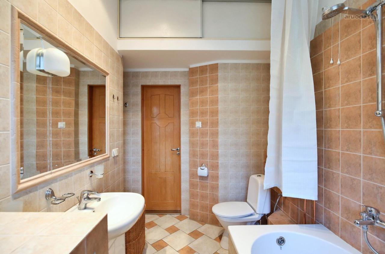 S3 Apartments Heart Of Old Town Vilnius Bagian luar foto